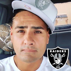 Meet your Posher, Leo